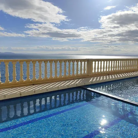 3364 - Mediterraneo A 1-8, Vacaciones Sobre Rocas, 1ª Linea De Mar, Zona Privilegiada, Vista Al Mar. - Es-258-102 アパート